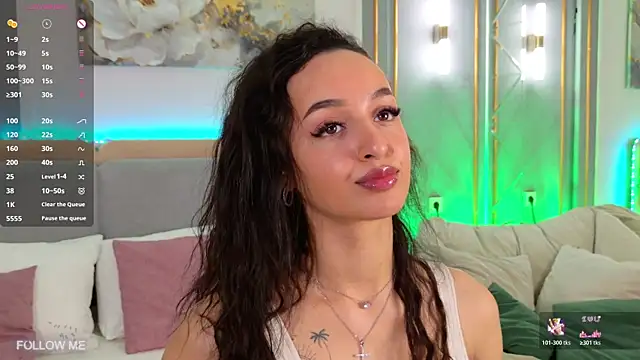 Snapshot of Lolly_Neal chatting on 04/09/26, 03:39 Lolly Neal online show from 04/09/26, 03:39