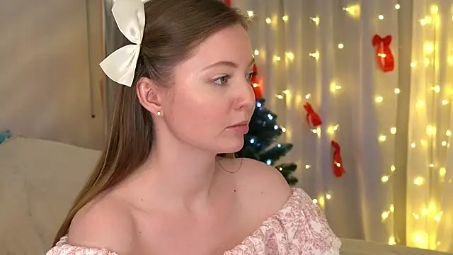  elisa omm  online show from 12/21/25, 10:55