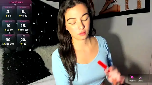 diana queen  online show from 12/20/24, 12:08