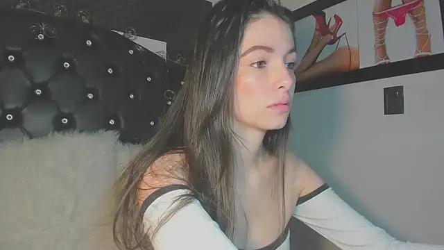 Snapshot of diana_queen_ chatting on 03/05/26, 12:28 diana queen online show from 03/05/26, 12:28