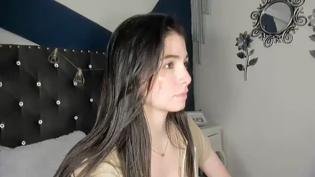 diana queen  online show from 05/29/26, 03:59