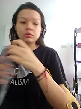 Snapshot of azumiichan chatting on 01/24/25, 03:02 azumiichan online show from 01/24/25, 03:02