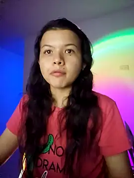 Snapshot of azumiichan chatting on 02/01/25, 04:35 azumiichan online show from 02/01/25, 04:35