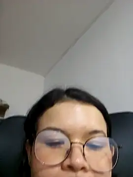 azumiichan online show from 02/06/26, 03:33