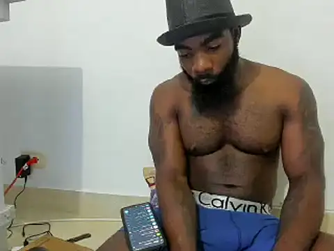 Snapshot of Freedom_24 chatting on 01/07/25, 12:13 Freedom 24 online show from 01/07/25, 12:13