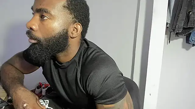 Snapshot of Freedom_24 chatting on 09/18/25, 05:26 Freedom 24 online show from 09/18/25, 05:26