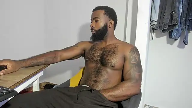 Snapshot of Freedom_24 chatting on 09/23/25, 03:26 Freedom 24 online show from 09/23/25, 03:26