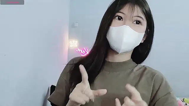 Snapshot of tanhxiu chatting on 12/10/24, 02:39 tanhxiu online show from 12/10/24, 02:39