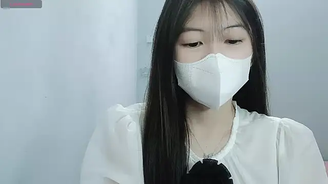 Snapshot of tanhxiu chatting on 12/12/24, 01:06 tanhxiu online show from 12/12/24, 01:06