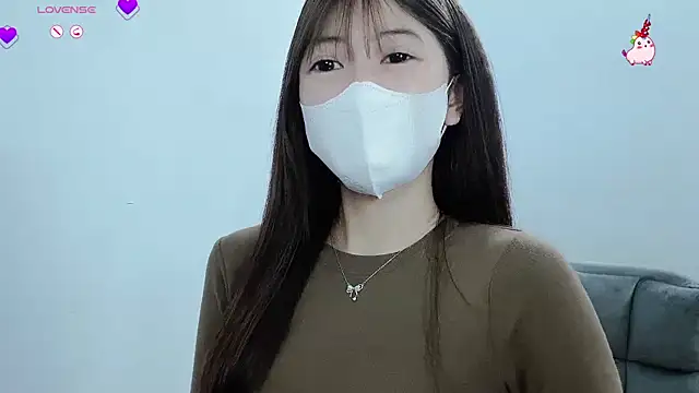 Snapshot of tanhxiu chatting on 01/21/25, 09:36 tanhxiu online show from 01/21/25, 09:36