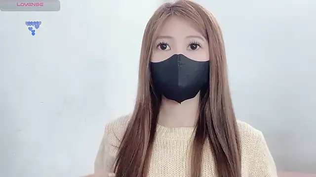 Snapshot of tanhxiu chatting on 03/31/26, 10:15 tanhxiu online show from 03/31/26, 10:15