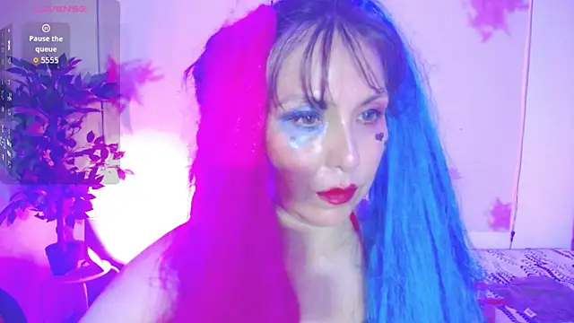 evelyn mature19 online show from 10/05/25, 06:50