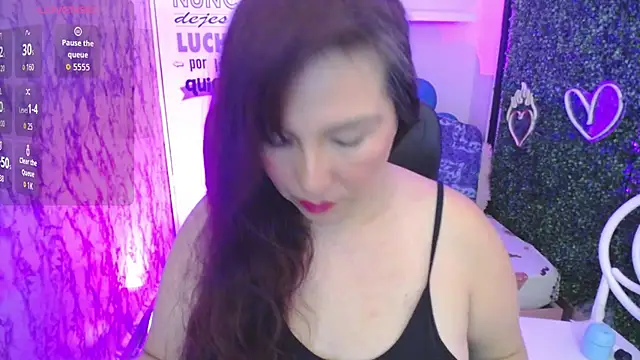 evelyn mature19 online show from 10/24/25, 07:10