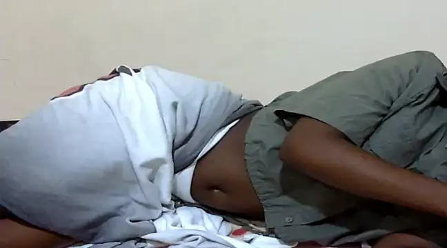 Snapshot of Sexy_kienyeji chatting on 02/06/25, 10:32 Sexy kienyeji online show from 02/06/25, 10:32