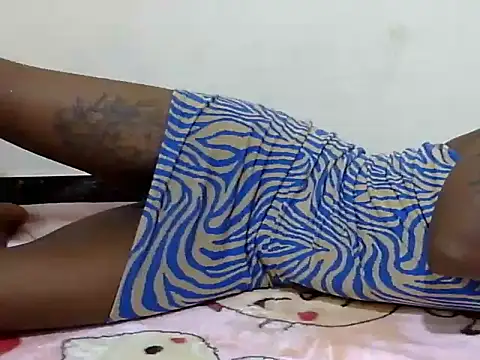 Snapshot of Sexy_kienyeji chatting on 02/09/25, 10:32 Sexy kienyeji online show from 02/09/25, 10:32