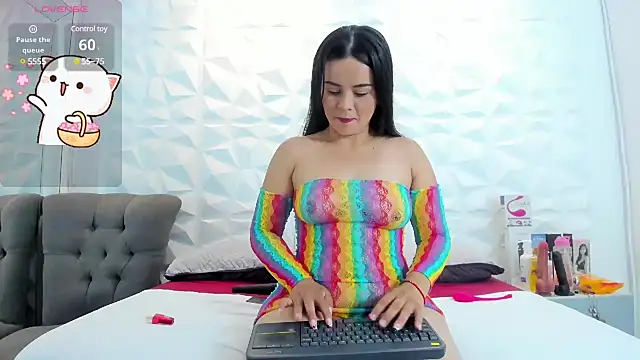 nahomi sex1 online show from 02/26/25, 12:36