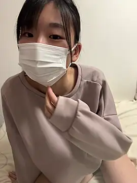 Snapshot of -Rinka- chatting on 02/08/25, 03:10 -Rinka- online show from 02/08/25, 03:10