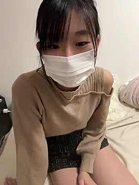 Snapshot of -Rinka- chatting on 02/10/25, 03:10 -Rinka- online show from 02/10/25, 03:10