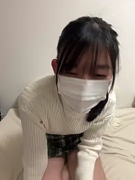 Snapshot of -Rinka- chatting on 02/16/25, 02:10 -Rinka- online show from 02/16/25, 02:10