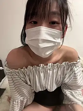 Snapshot of -Rinka- chatting on 03/21/25, 03:13 -Rinka- online show from 03/21/25, 03:13