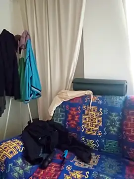 Snapshot of zarina3003 chatting on 02/13/26, 11:28 zarina3003 online show from 02/13/26, 11:28