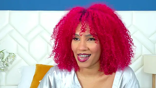 Snapshot of RubyRossel chatting on 04/16/26, 12:39 RubyRossel online show from 04/16/26, 12:39