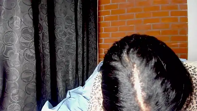 meghanSusexx online show from 01/27/25, 07:24