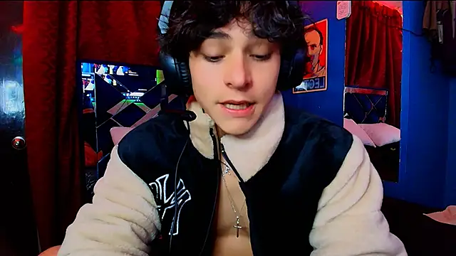 Luke Howland online show from 01/11/26, 01:10