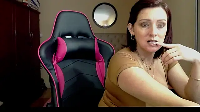 Carol Scottt online show from 01/25/25, 07:39