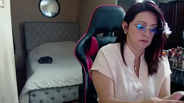 Carol Scottt online show from 07/09/26, 05:17