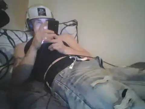 Snapshot of --D-a-D-D-y- chatting on 12/11/24, 05:32 --D-a-D-D-y- online show from 12/11/24, 05:32