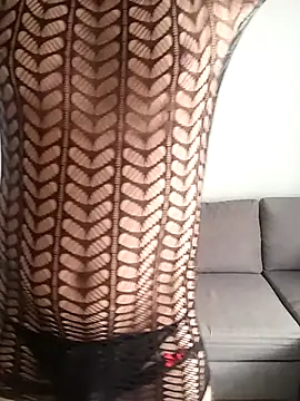 Snapshot of McdyllanXX chatting on 04/17/26, 01:14 McdyllanXX online show from 04/17/26, 01:14