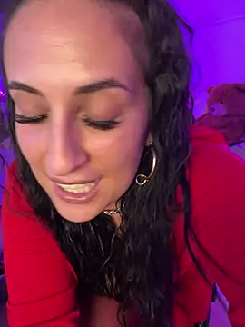 CarolaDrago online show from 02/04/25, 05:01