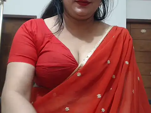 Snapshot of desi-maisa130 chatting on 05/17/26, 05:20 desi-maisa130 online show from 05/17/26, 05:20