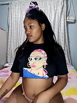 Snapshot of charmainexxx chatting on 02/12/25, 09:54 charmainexxx online show from 02/12/25, 09:54