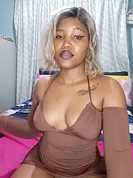 Snapshot of charmainexxx chatting on 02/23/25, 07:17 charmainexxx online show from 02/23/25, 07:17