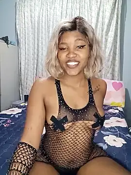 Snapshot of charmainexxx chatting on 02/27/25, 10:09 charmainexxx online show from 02/27/25, 10:09