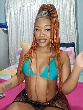 Snapshot of charmainexxx chatting on 03/10/25, 06:16 charmainexxx online show from 03/10/25, 06:16