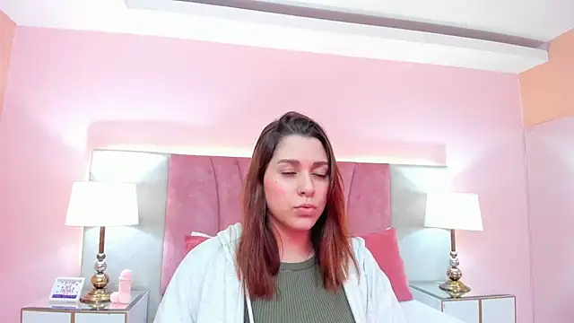 SophiaLaurens online show from 01/27/25, 07:03