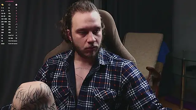 Snapshot of pleasure8869 chatting on 10/13/25, 02:44 pleasure8869 online show from 10/13/25, 02:44