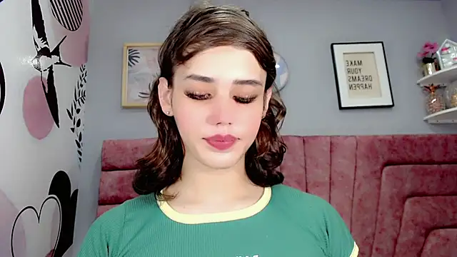 ValeriaAguilar online show from 12/09/24, 03:22