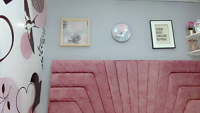 ValeriaAguilar online show from 02/15/25, 10:42