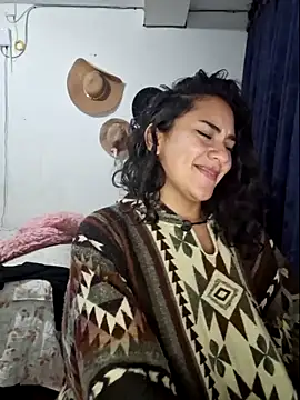 Thaliacooper  online show from 01/19/25, 05:37