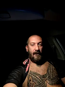 Snapshot of teddy79good chatting on 10/18/25, 03:53 teddy79good online show from 10/18/25, 03:53