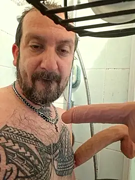 Snapshot of teddy79good chatting on 04/28/26, 03:50 teddy79good online show from 04/28/26, 03:50