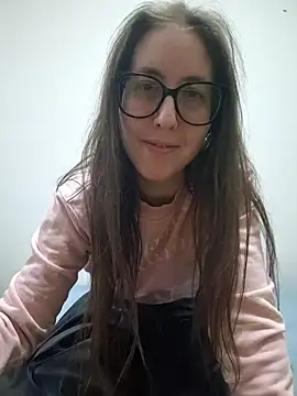 Snapshot of Sarah459 chatting on 12/07/24, 09:11 Sarah459 online show from 12/07/24, 09:11