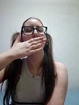 Snapshot of Sarah459 chatting on 02/02/26, 06:17 Sarah459 online show from 02/02/26, 06:17