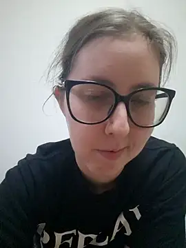 Snapshot of Sarah459 chatting on 02/27/26, 05:35 Sarah459 online show from 02/27/26, 05:35