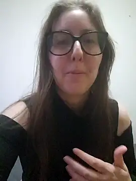 Snapshot of Sarah459 chatting on 03/06/26, 08:38 Sarah459 online show from 03/06/26, 08:38