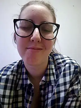 Snapshot of Sarah459 chatting on 04/01/26, 07:11 Sarah459 online show from 04/01/26, 07:11